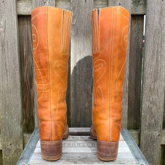 Sold FRYE True Vintage Campus Swirl Embroidery Zippered Tall Knee High Boots 7.5 - Picture 8 of 15